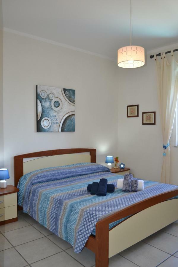 Window On The Sea Apartment Gallipoli Exterior photo